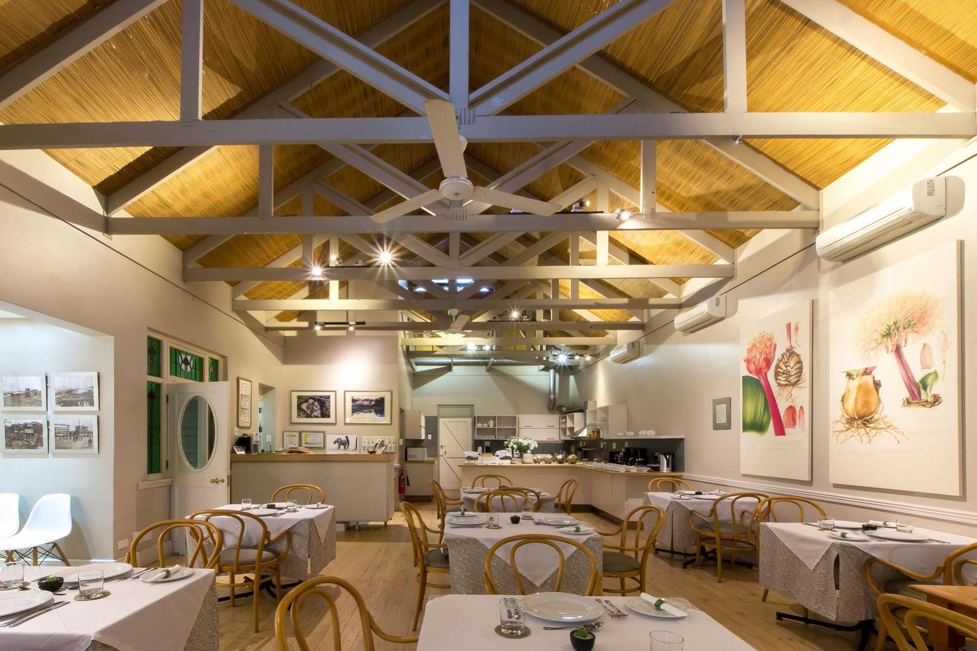 Quarry Lake Inn East London Kültér fotó